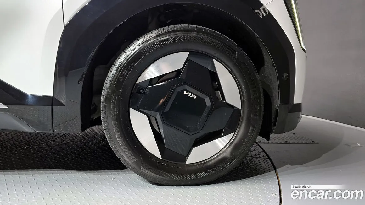 Kia EV9 2024 из KR, фото 5
