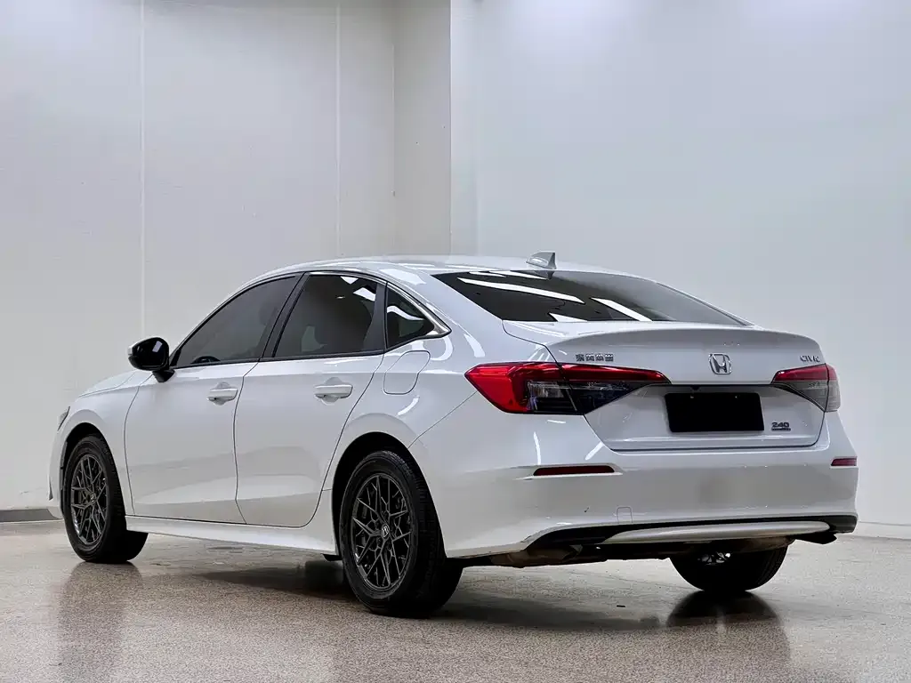 Honda Civic 2024 из CN, фото 7