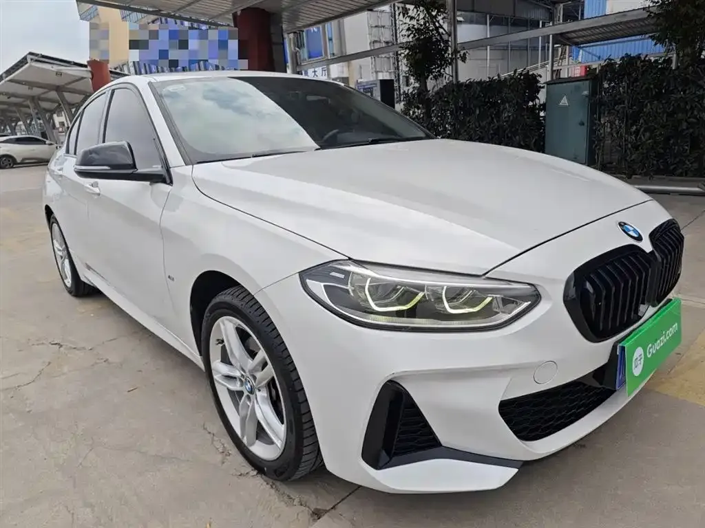 BMW 1 Series 2021 из CN, фото 4
