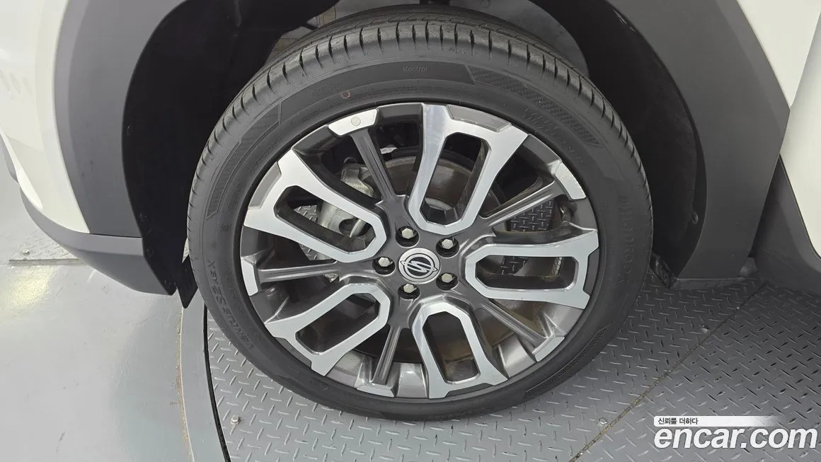 KG Mobility (Ssangyong) Torres 2023 из KR, фото 5