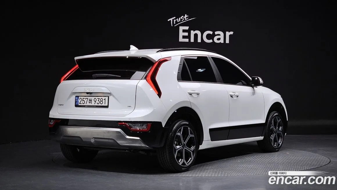 Kia Niro 2024 из KR, фото 2