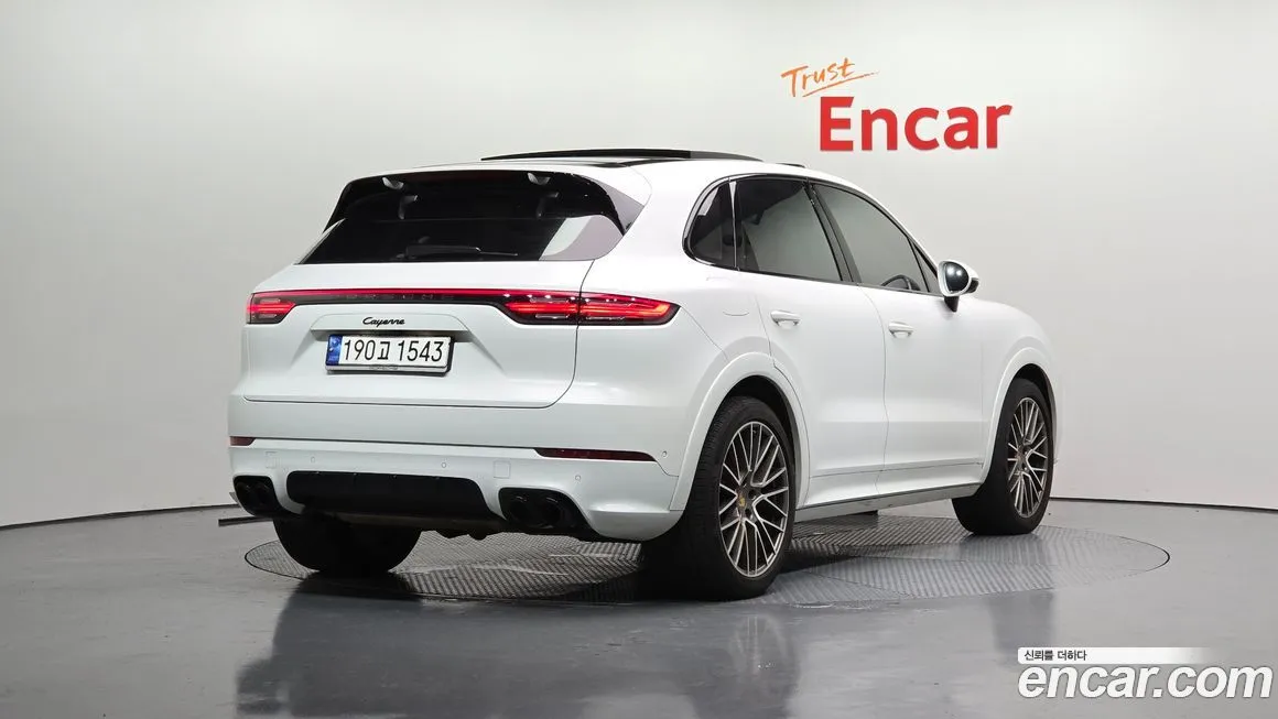 Porsche Cayenne 2023 из KR, фото 2