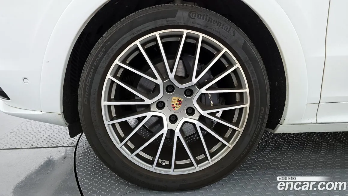 Porsche Cayenne 2023 из KR, фото 5