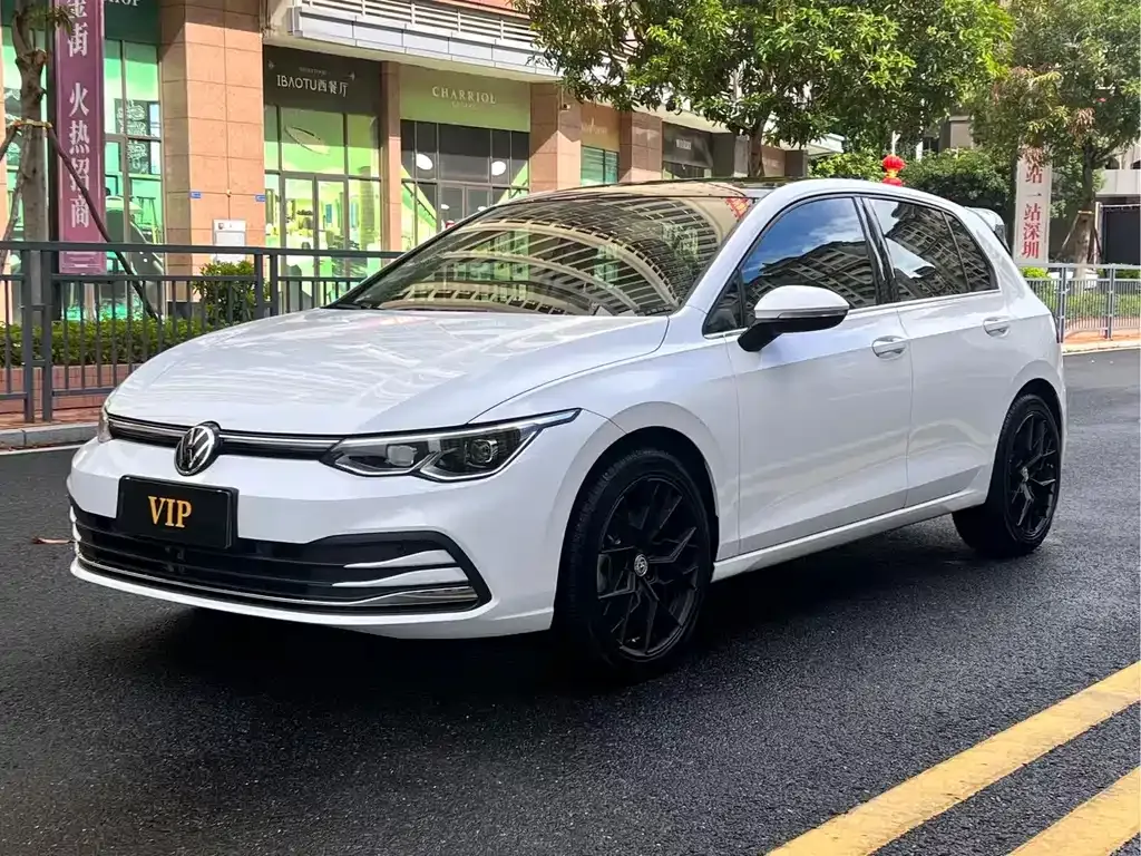Volkswagen Golf 2022 из CN, фото 1