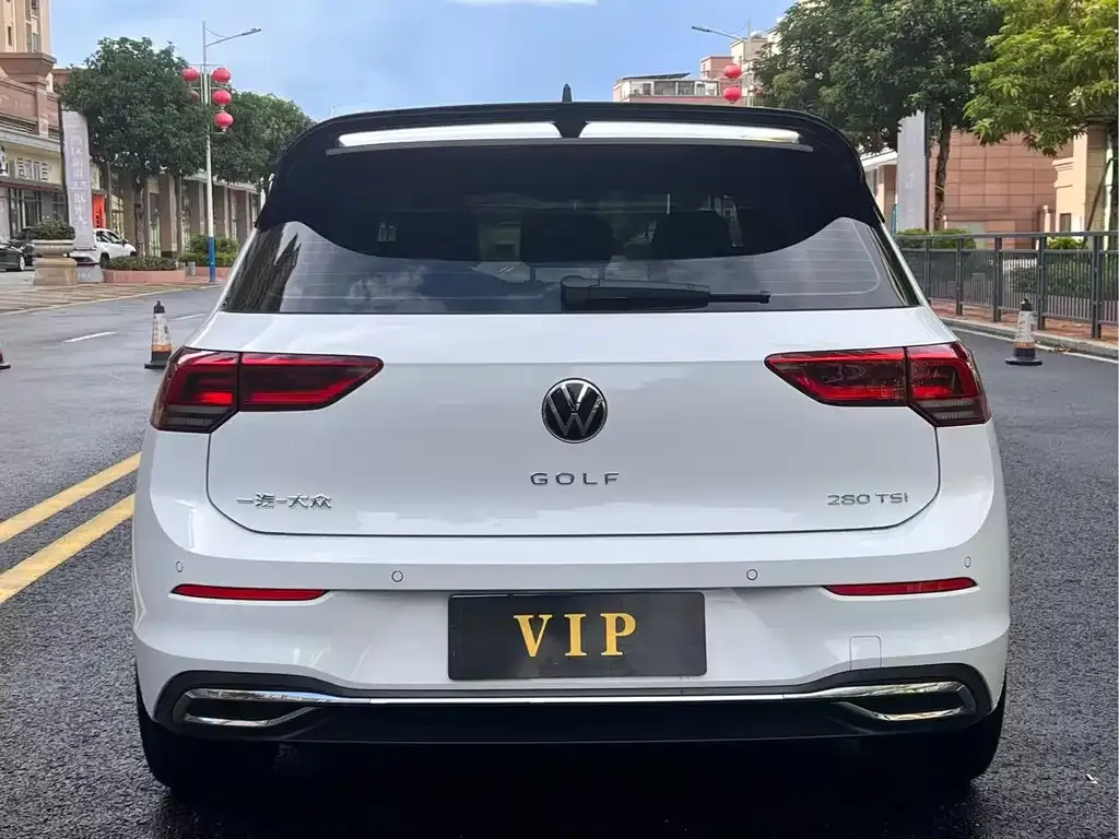 Volkswagen Golf 2022 из CN, фото 4