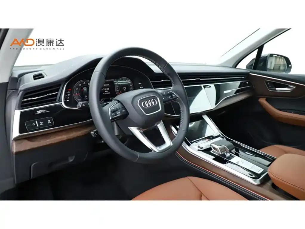 Audi Q7 2025 из CN, фото 6