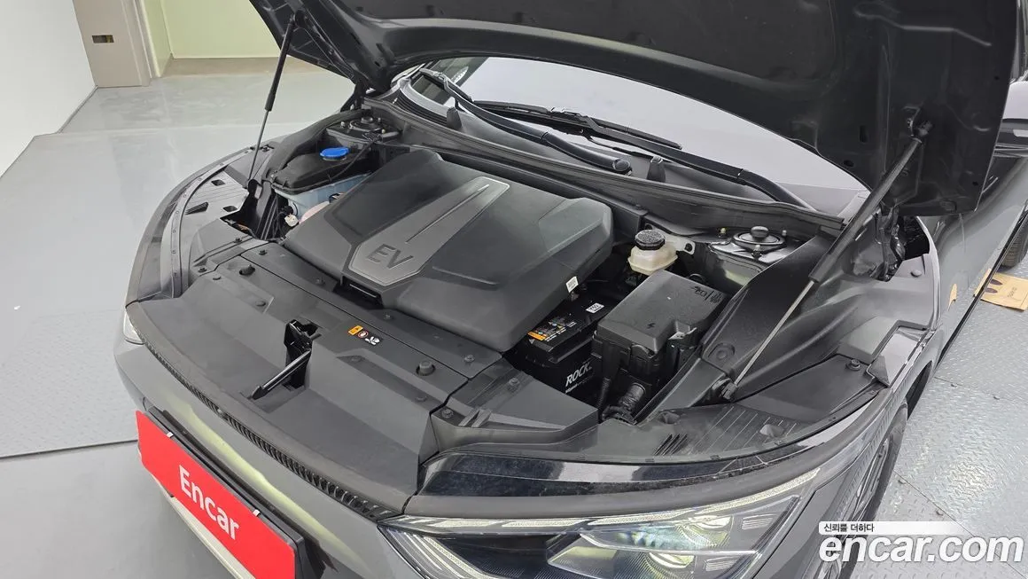 Kia EV6 — фото 6