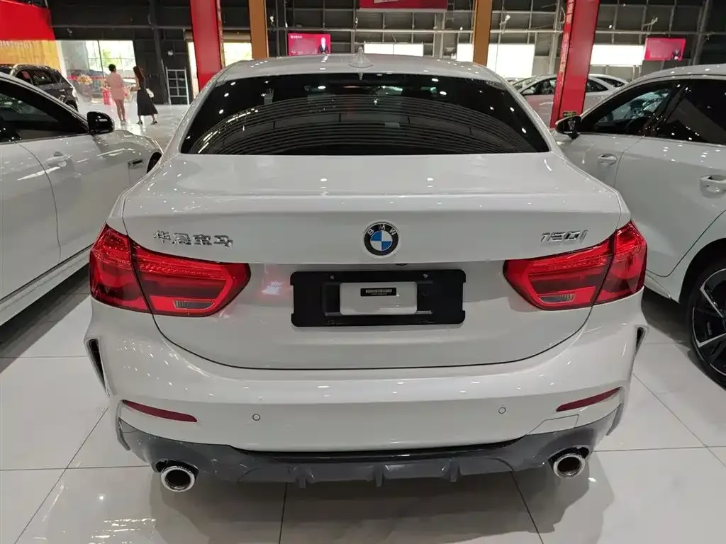 BMW 1 Series 2021 из CN, фото 6