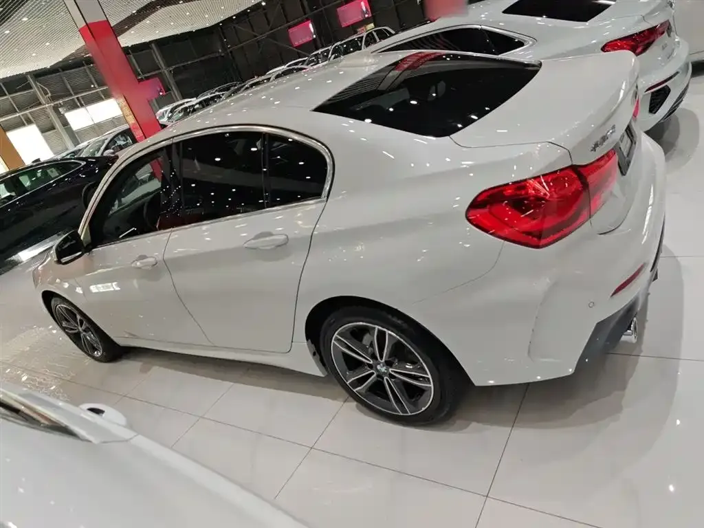 BMW 1 Series 2021 из CN, фото 7