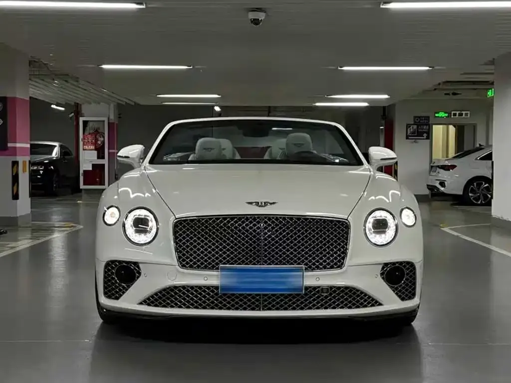 Bentley Continental 2021 из CN, фото 1