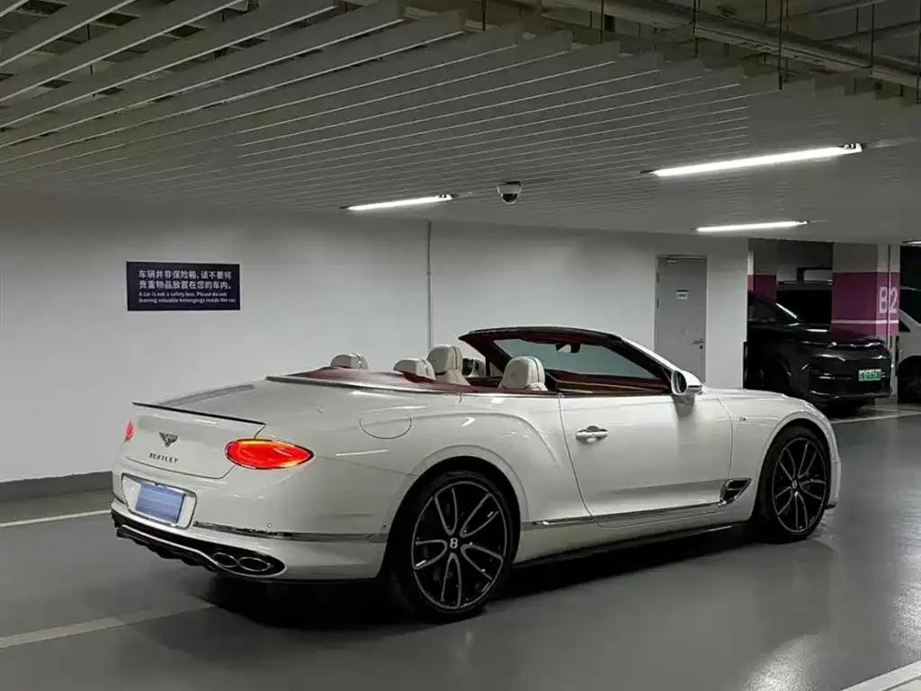 Bentley Continental 2021 из CN, фото 4