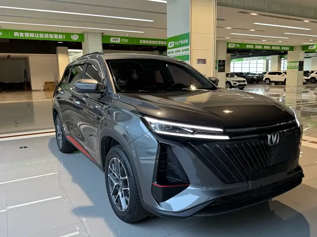 Changan CS75PLUS — фото 3