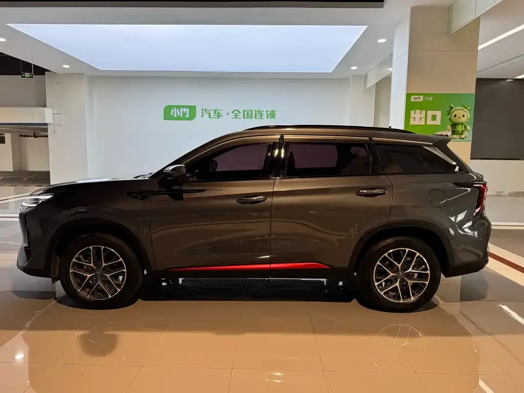 Changan CS75PLUS — фото 8