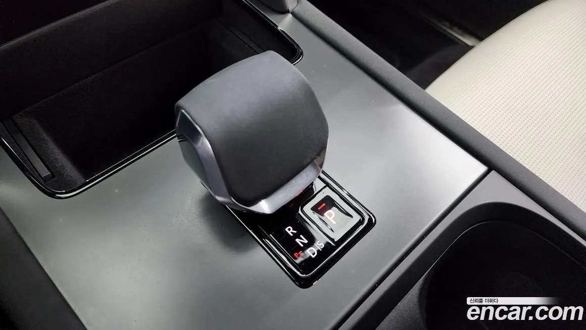 Land Rover Discovery Sport 2024 из KR, фото 9