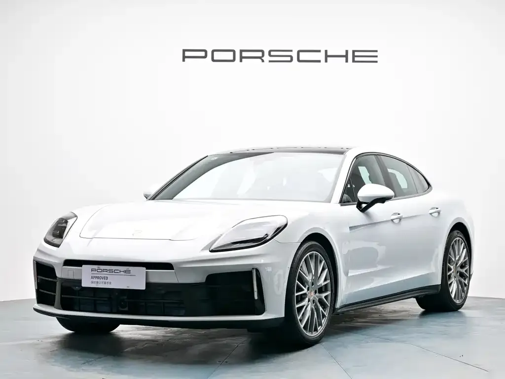 Porsche Panamera — фото 1