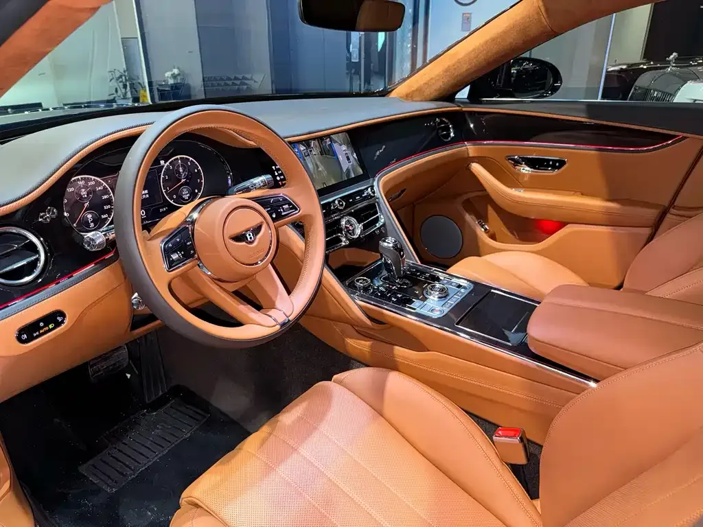Bentley Flying Spur — фото 7