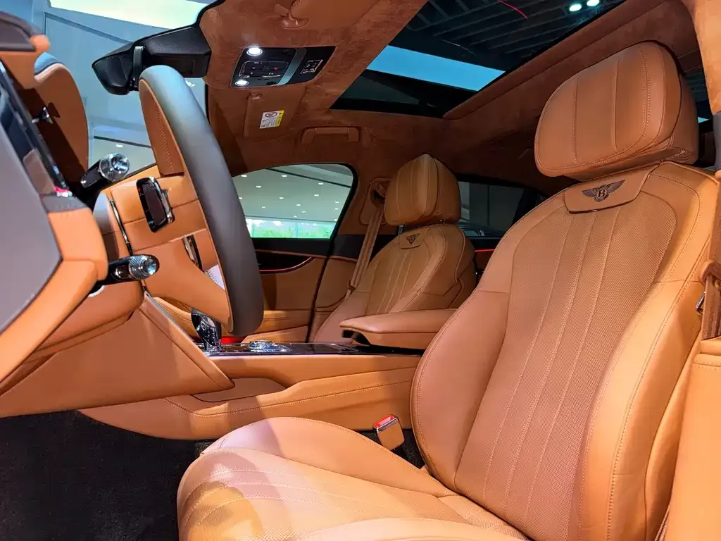 Bentley Flying Spur — фото 9