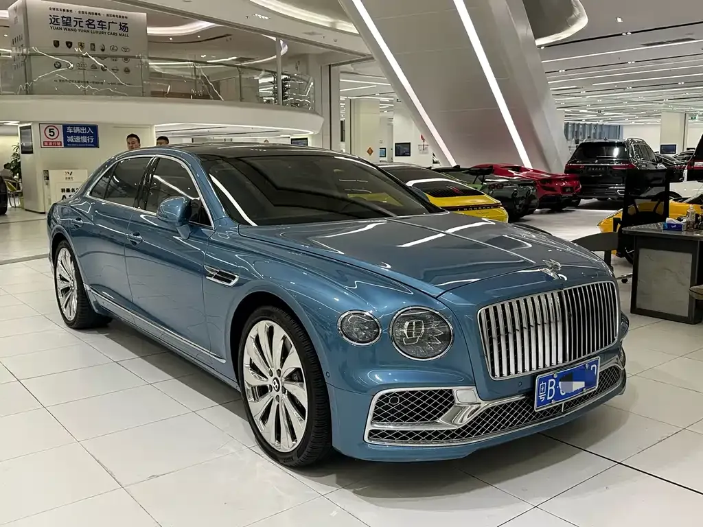 Bentley Flying Spur 2022 из CN, фото 2