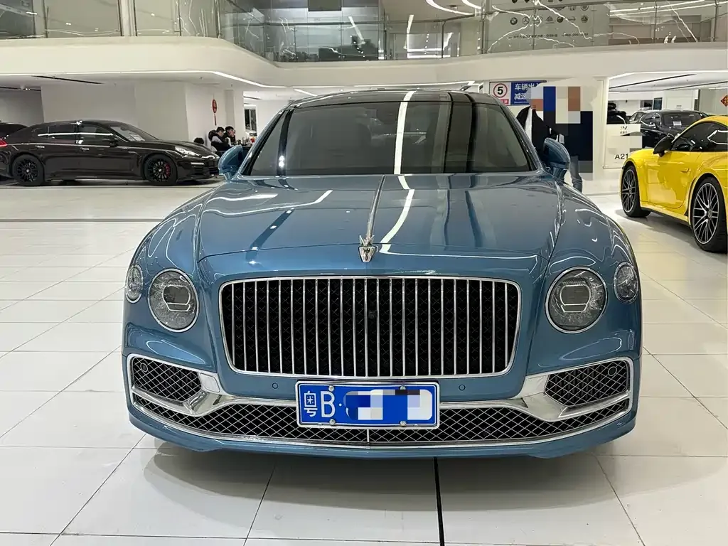 Bentley Flying Spur 2022 из CN, фото 6