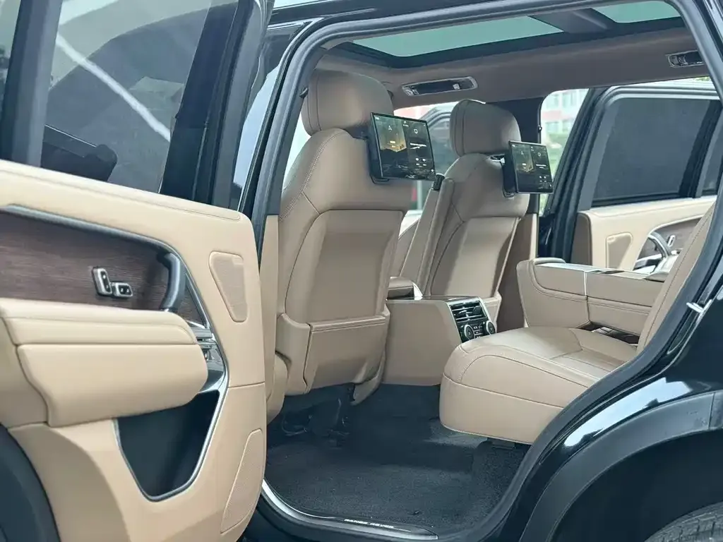 Land Rover Range Rover 2024 из CN, фото 4