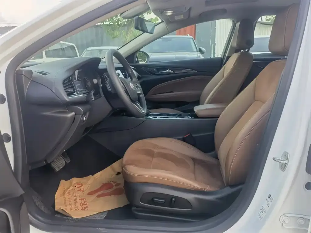 Buick Regal 2022 из CN, фото 4