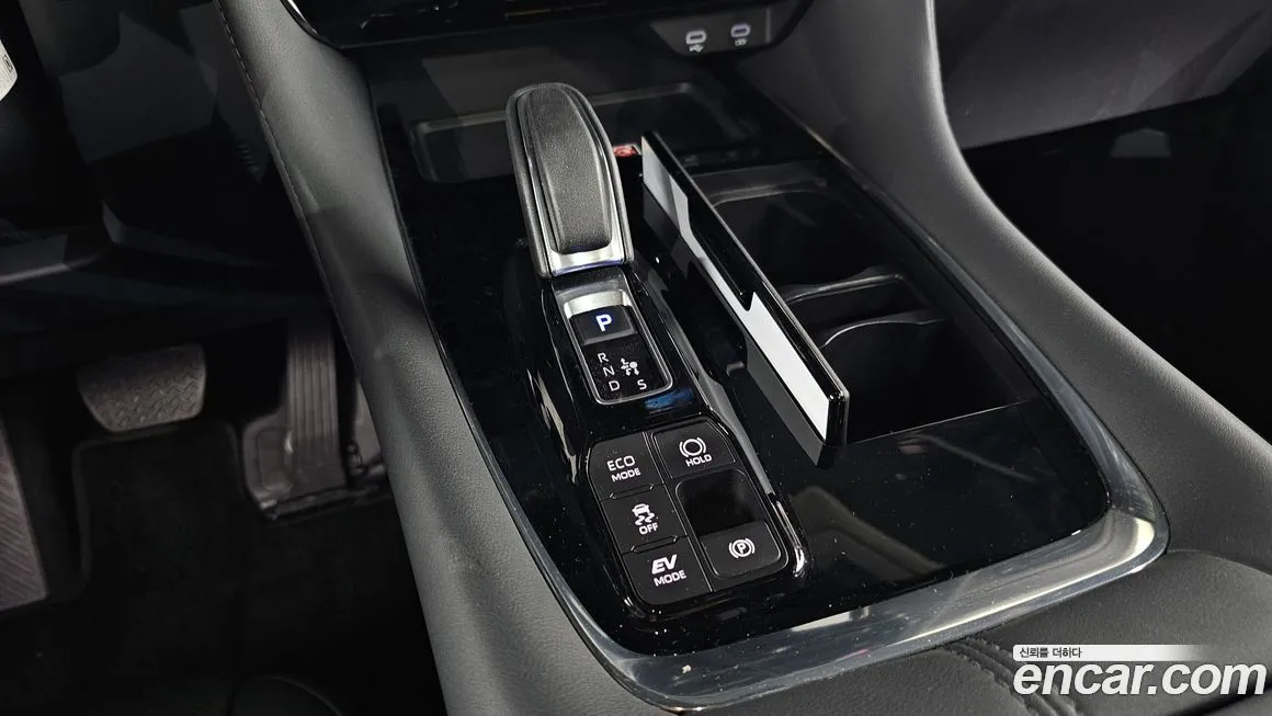 Toyota Alphard 2024 из KR, фото 9