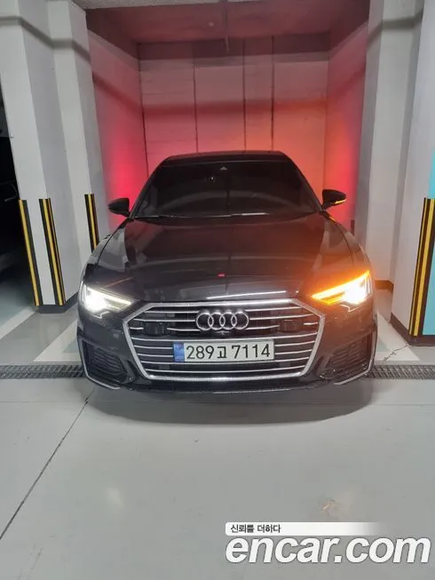 Audi A6 — фото 1