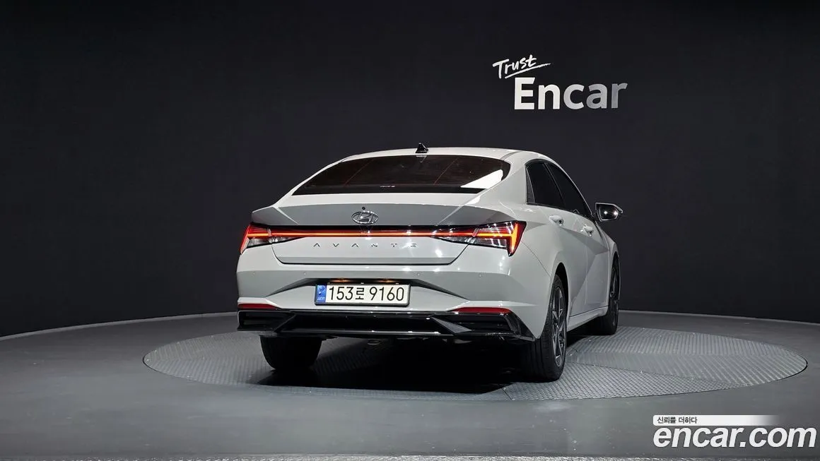 Hyundai AVANTE — фото 4