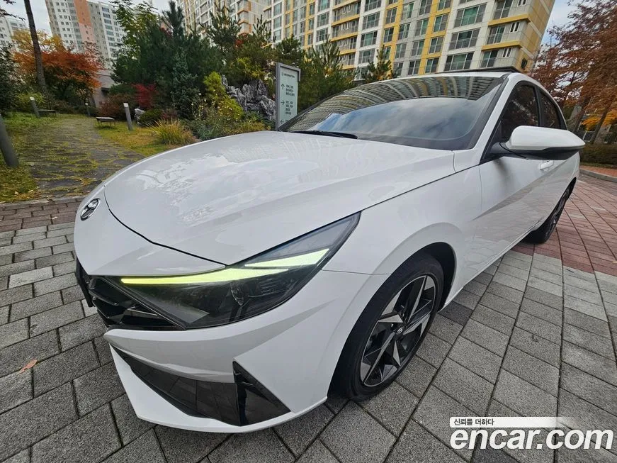 Hyundai AVANTE — фото 2