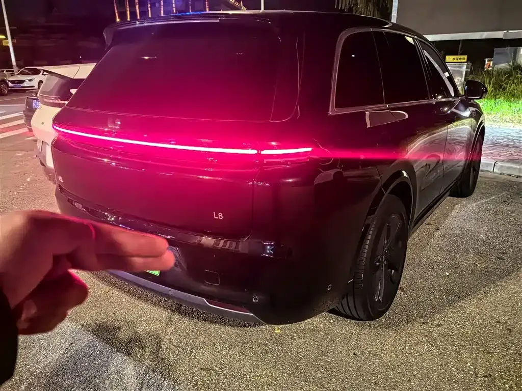 Li Auto L8 2025 из CN, фото 8