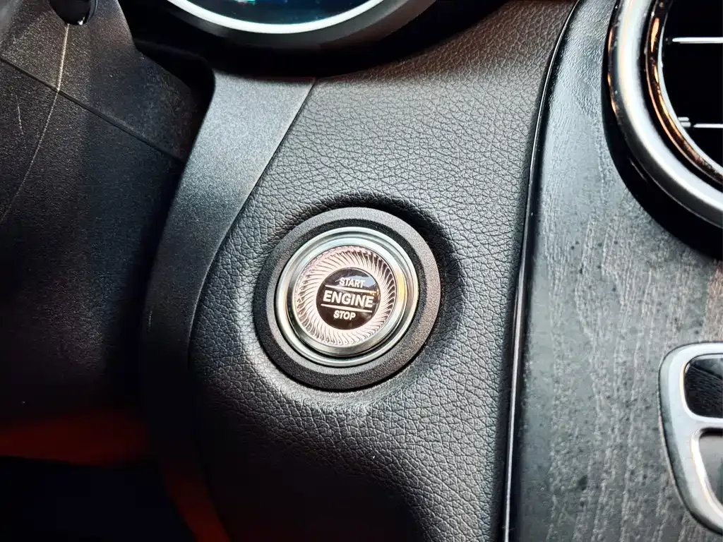 Mercedes-Benz C-Class 2021 из CN, фото 10