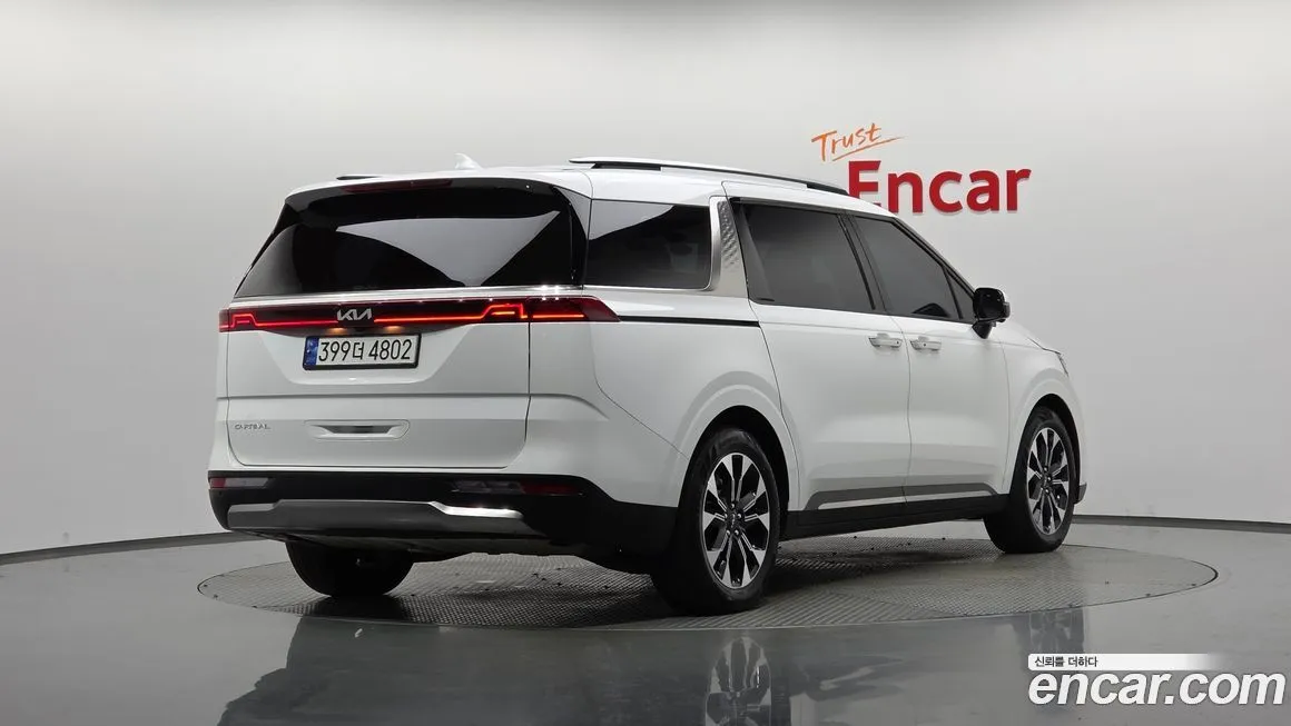 Kia Carnival 2023 из KR, фото 2