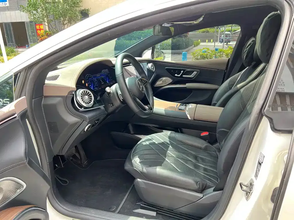 Mercedes-Benz EQS 2024 из CN, фото 8