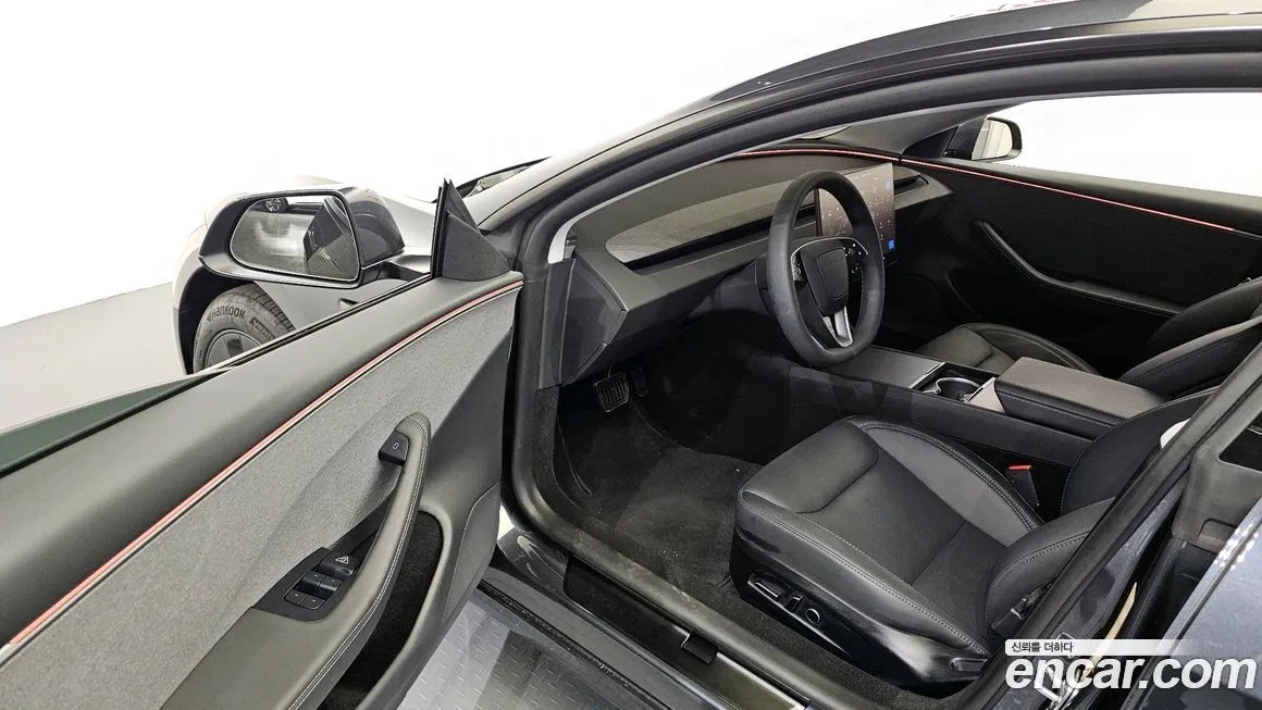 Tesla Model 3 2025 из KR, фото 10