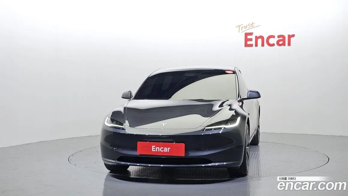 Tesla Model 3 2025 из KR, фото 3