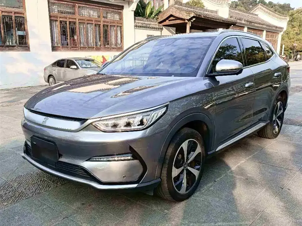 BYD PLUS New Energy — фото 1