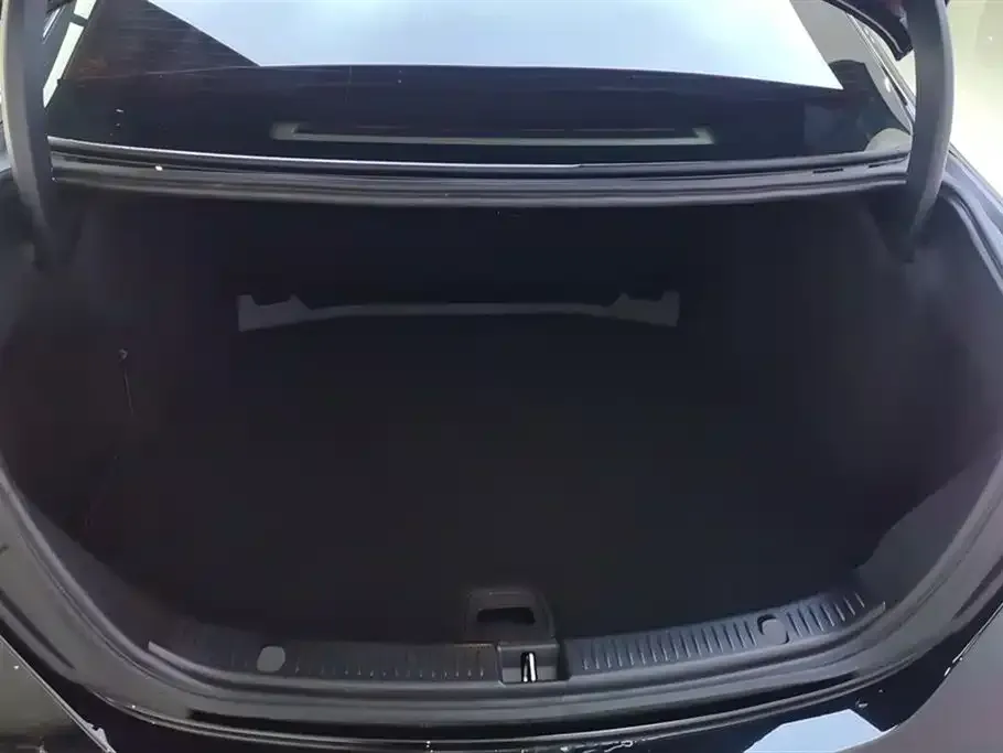 Mercedes-Benz E-Class 2023 из CN, фото 4