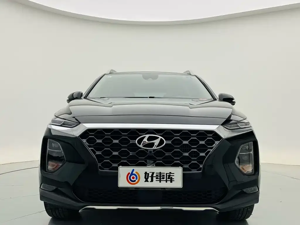 Hyundai Santa Fe — фото 2