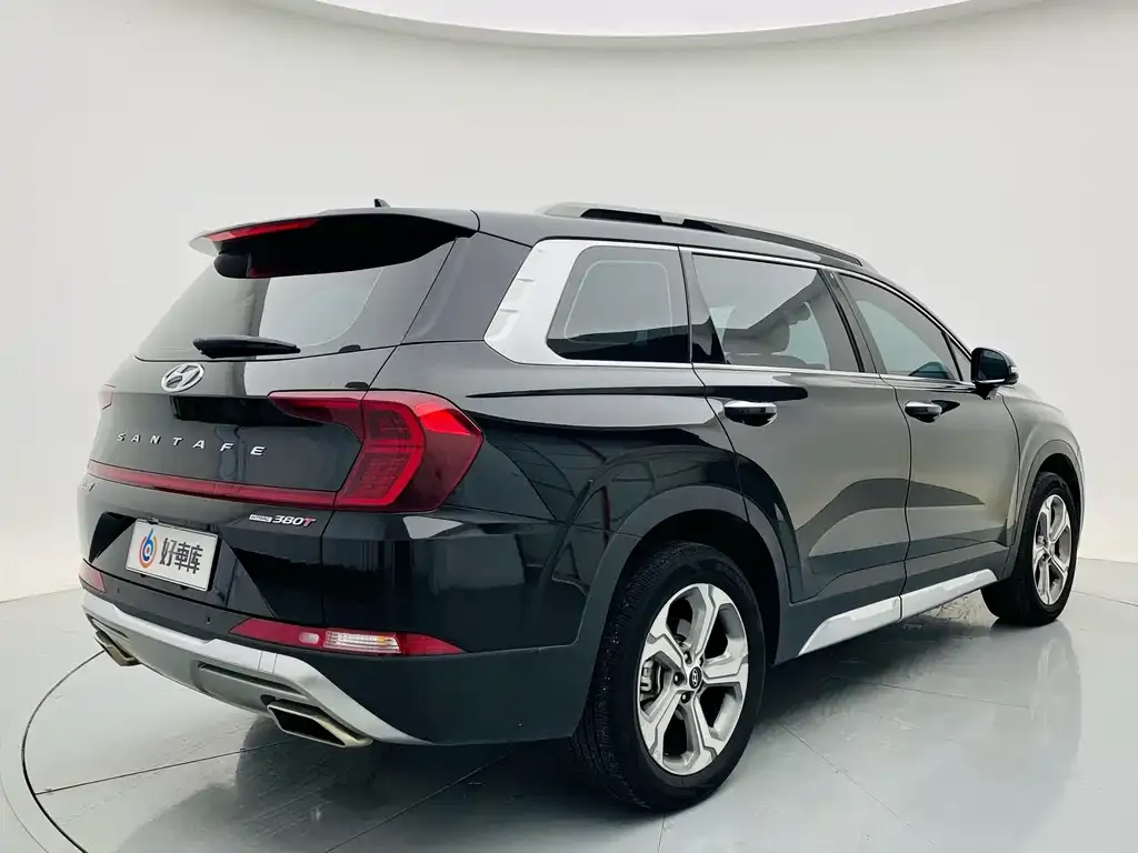 Hyundai Santa Fe — фото 5