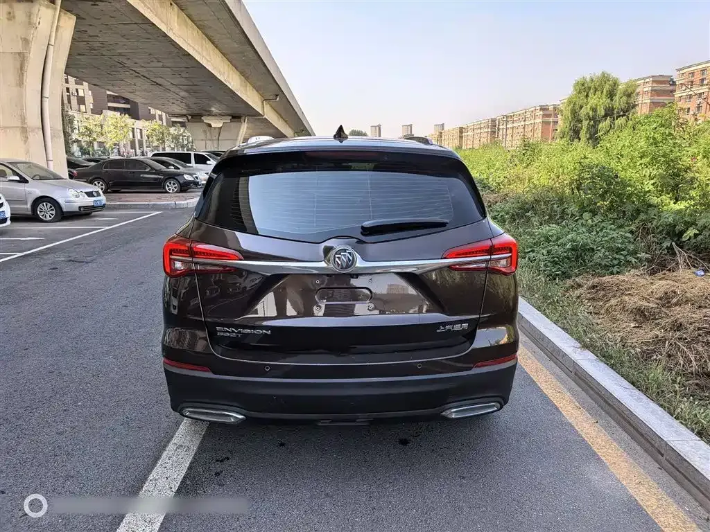 Buick Envision Plus — фото 8