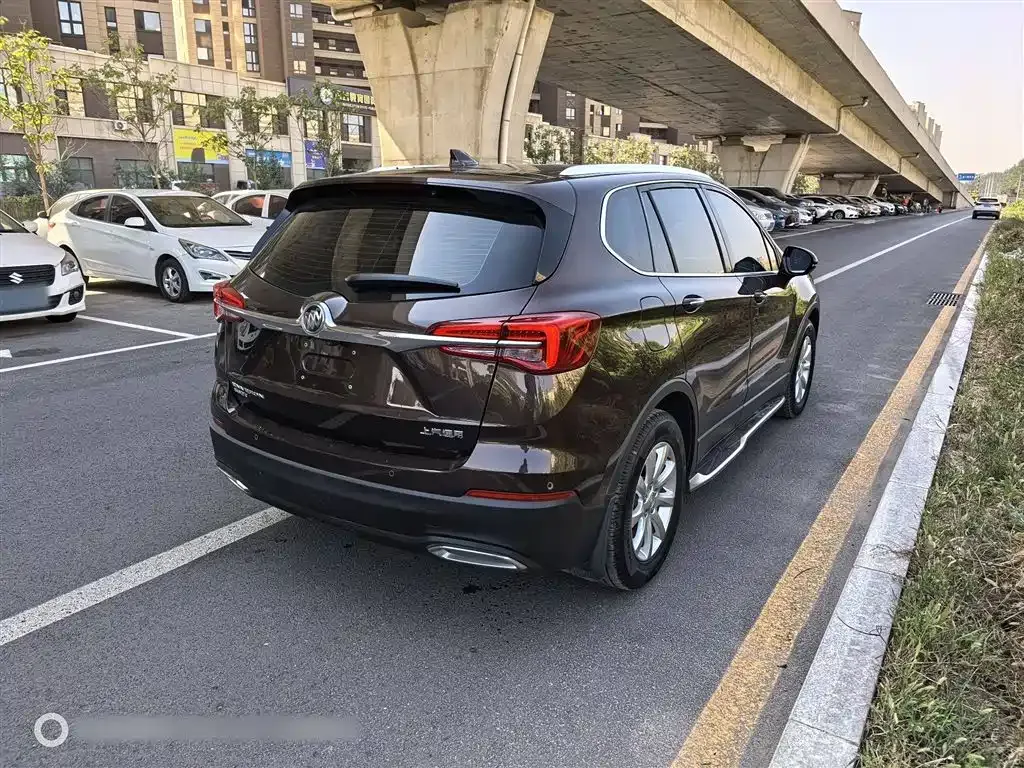 Buick Envision Plus — фото 9