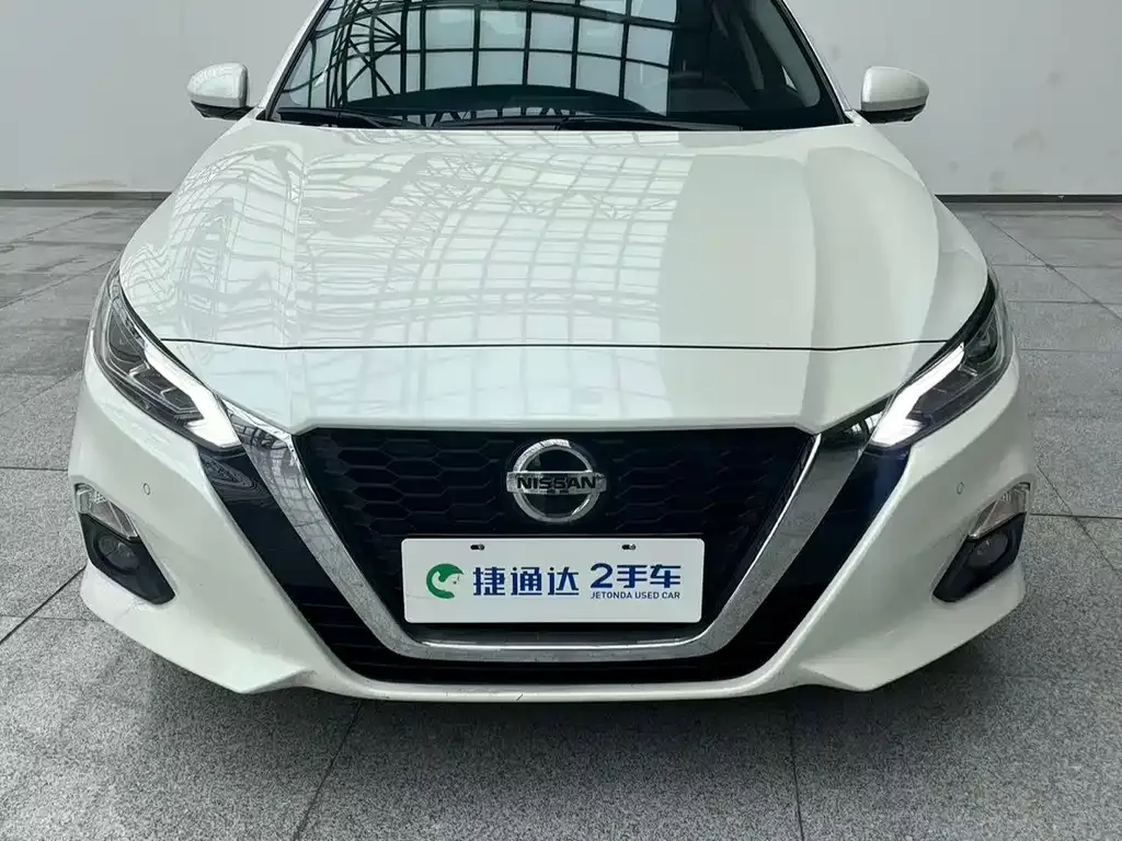 Nissan Teana — фото 2