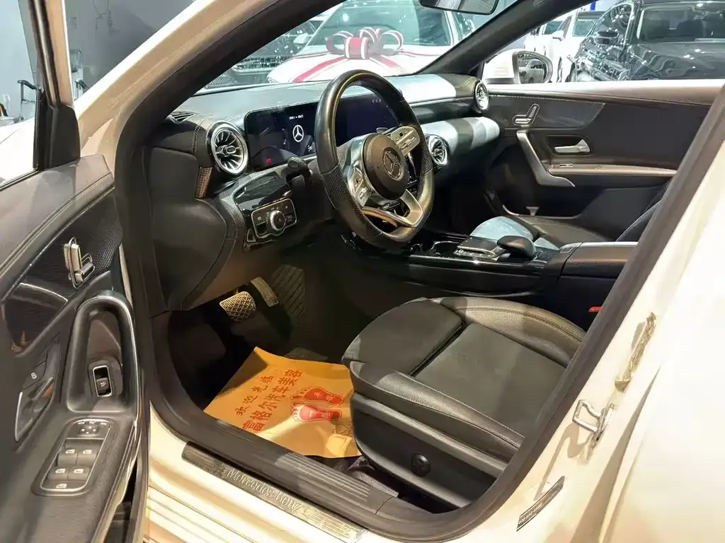 Mercedes-Benz A-Class 2021 из CN, фото 4
