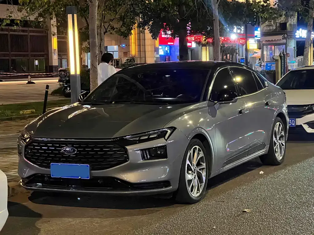 Ford Mondeo 2022 из CN, фото 1