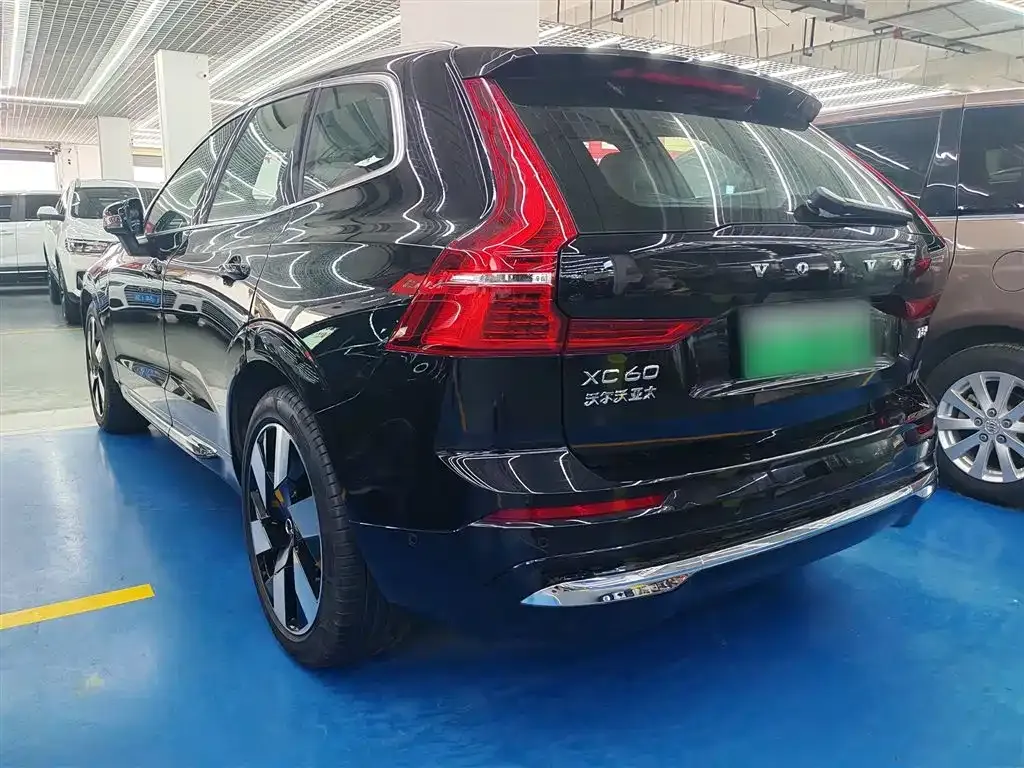 [object Object] XC60 PHEV 2024 из CN, фото 4