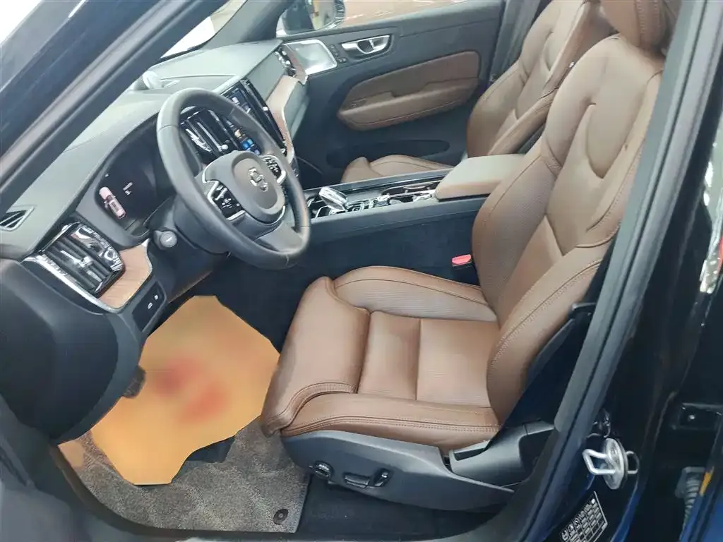 [object Object] XC60 PHEV 2024 из CN, фото 9