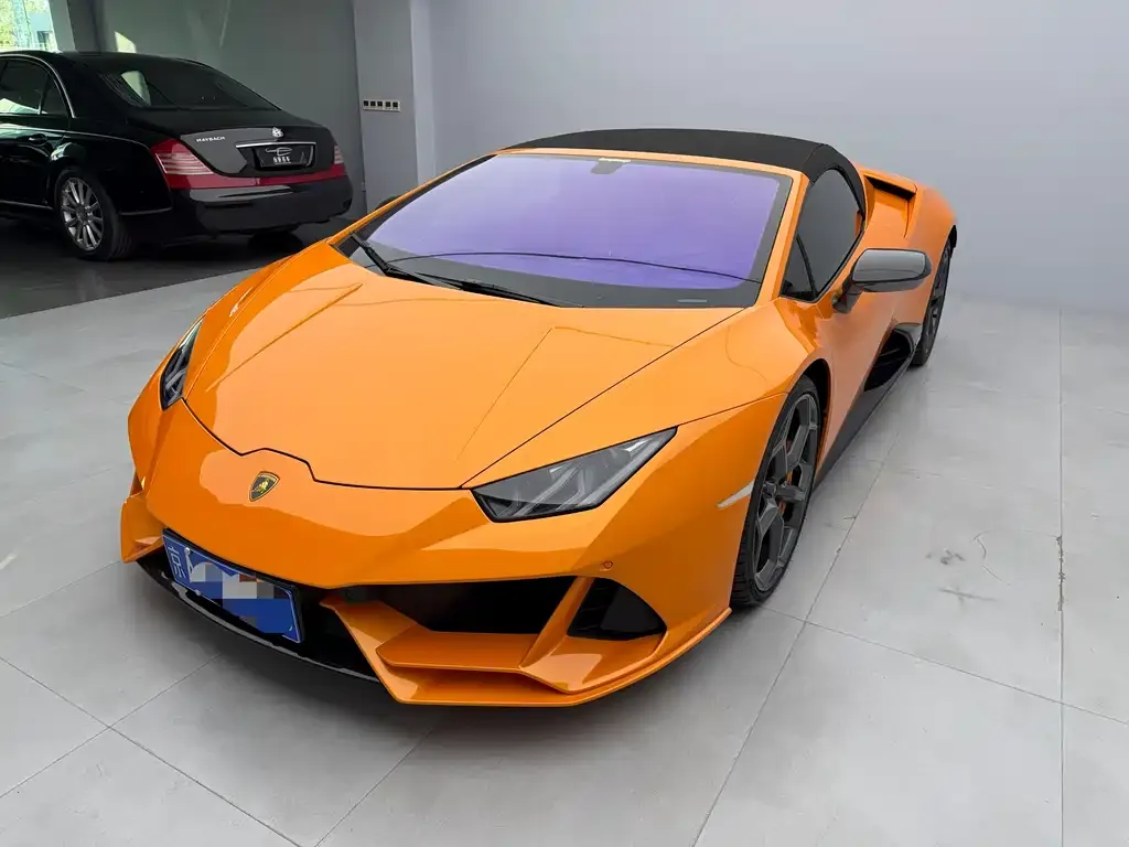 Lamborghini Huracan — фото 1