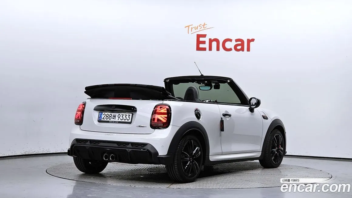 Mini Cooper Convertible — фото 2
