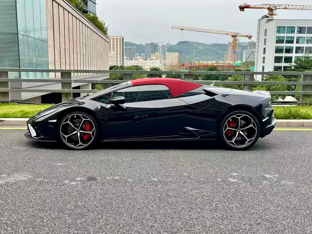 Lamborghini Huracan 2022 из CN, фото 4
