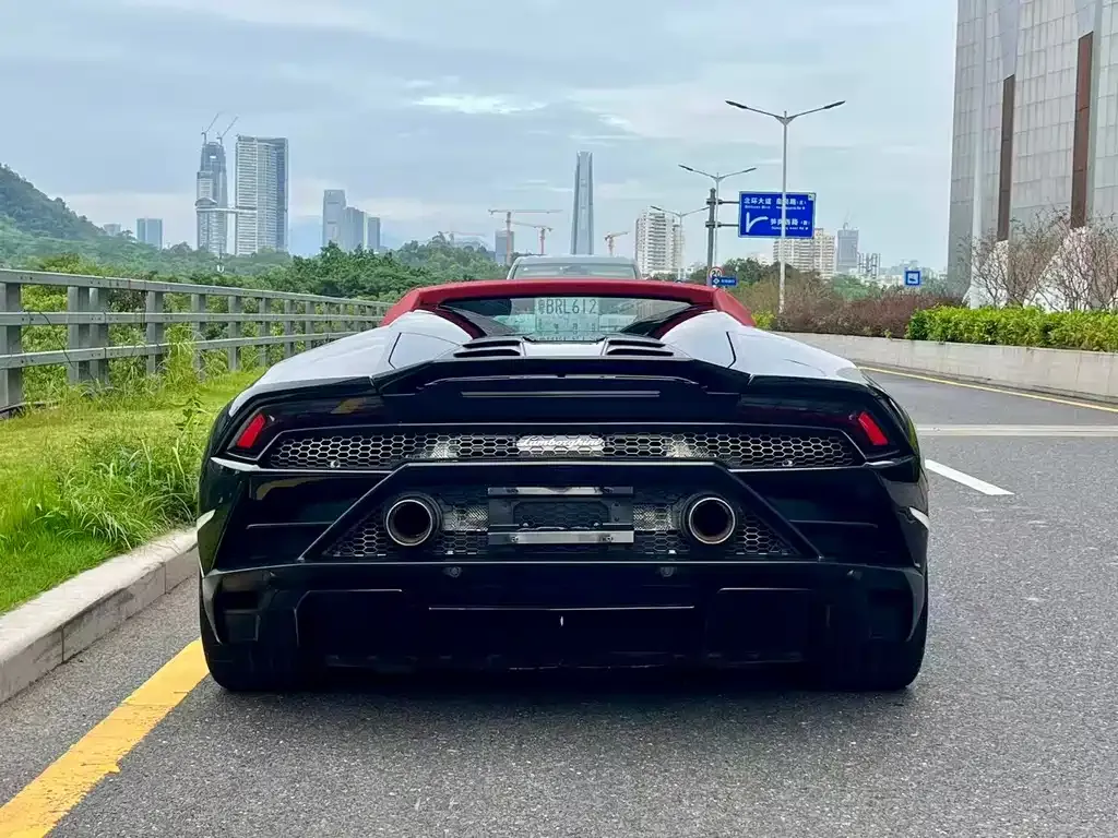 Lamborghini Huracan 2022 из CN, фото 6